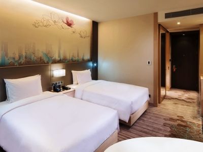 Hilton Garden Hongqiao Necc Hotel 4*